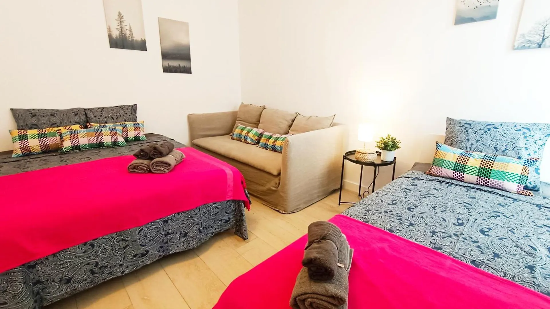 Private Rooms By Plaza Universidad Βαρκελώνη